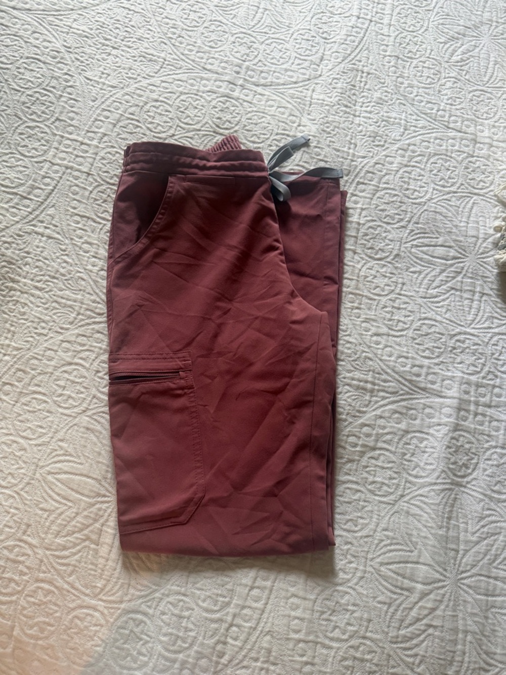 Woman figs scrub pants (yola regular length)